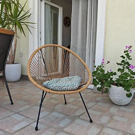 Mediterranean Garden Retreat *