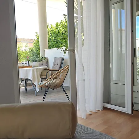 Mediterranean Garden Retreat *