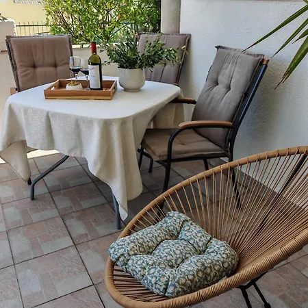 Mediterranean Garden Retreat