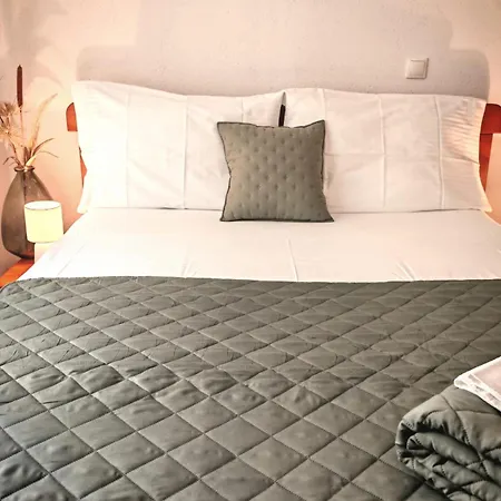 Apartamento Mediterranean Garden Retreat Trogir